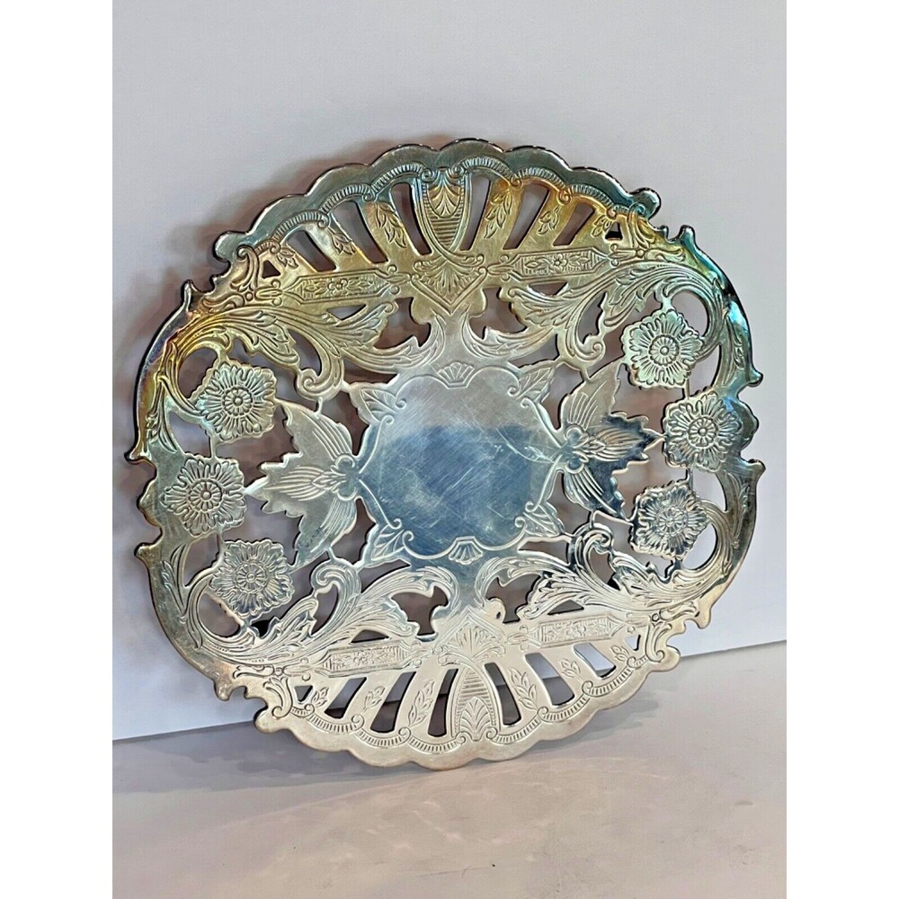 Wallace 7321 VIntage 1960's TRIVET, Silver Plated, Footed, Etched Floral Design